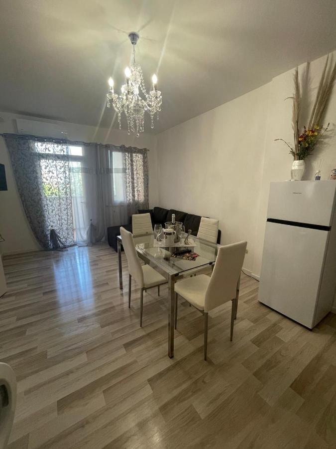Appartement Al Mare à Lido Adriano Extérieur photo